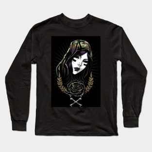 woman in army Long Sleeve T-Shirt